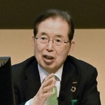 　２０２４年４月、決算説明会で質問に答えるニデックの永守重信グローバルグループ代表＝東京都千代田区