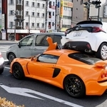 　ＪＲ宇都宮駅前で計５台の車が絡む事故が起きた現場＝３０日午後１時４０分、宇都宮市