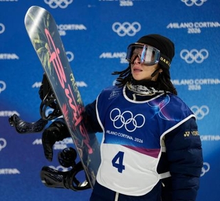 　男子ハーフパイプ決勝２回目を終えた平野歩夢＝リビーニョ（共同）