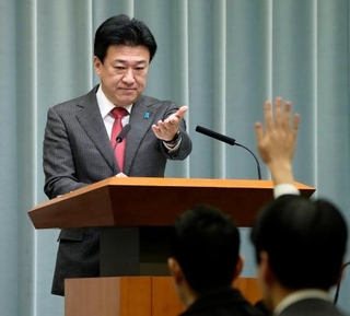 　記者会見する木原官房長官＝１７日午前、首相官邸