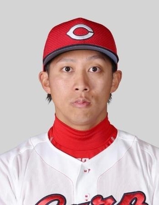 　羽月隆太郎被告