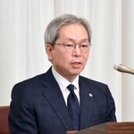 　最高裁判事に就任し、記者会見する阿多博文氏＝２日午後、東京都千代田区