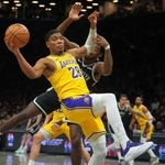 　米プロバスケットボールＮＢＡで、敵地ニューヨークでのネッツ戦に途中出場したレーカーズの八村塁＝３日、ニューヨーク（ＡＰ＝共同）