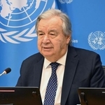 　４日、国連本部で、ＡＩに関する専門家パネルの候補者選定を発表する国連のグテレス事務総長＝米ニューヨーク（共同）