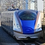 　北陸新幹線のＷ７系車両