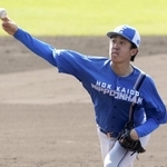 　実戦形式の打撃練習に登板した日本ハム・北山＝名護