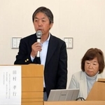 　東日本大震災から１５年を前に、シンポジウムに登壇した田村孝行さん（左）と妻弘美さん＝１１日午後、東京都千代田区の専修大