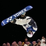 　男子ハーフパイプ予選　戸塚優斗の１回目＝リビーニョ（共同）