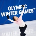 　公式練習で調整する千葉百音＝ミラノ（共同）