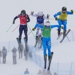 　男子スキークロス決勝　滑走する古野慧（左端）＝リビーニョ（共同）