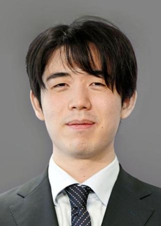 　藤井聡太六冠
