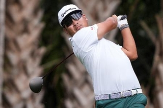 　プレーヤーズ選手権最終ラウンド、久常涼の２番ティーショット＝１５日、フロリダ州ポンテベドラビーチ（ＡＰ＝共同）