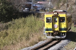 　いすみ鉄道の車両＝２０２３年１２月、千葉県大多喜町