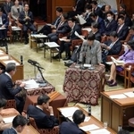 　衆院予算委で答弁する高市首相＝３日午前
