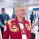 　取材に応じるロシア・パラリンピック委員会のロシコフ会長＝３日、イタリア・ベネチア（共同）