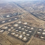 　クウェート南部アハマディの石油貯蔵施設＝２０２３年１２月（ロイター＝共同）