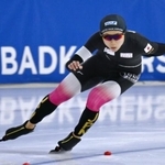 　女子１５００メートルで滑走する高木美帆＝ヘーレンフェイン（共同）