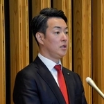 　東京都内で取材に応じる横山英幸大阪市長＝９日午後