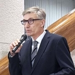 　ＷＢＣチェコ代表を激励したクルチャル駐日大使＝９日、東京都内