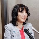 　オンラインでのＧ７財務相会合を終え、記者会見する片山財務相＝９日夜、財務省