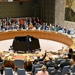 　１１日、ニューヨークで、イランを非難する決議案を採決する国連安全保障理事会（共同）