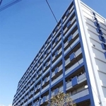 　事件の現場となったアパート＝２０２１年２月、東京都国立市