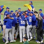 　ＷＢＣ決勝で米国を破って初優勝を果たし、喜ぶベネズエラの選手たち＝マイアミ（ＡＰ＝共同）