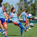 　オーストラリア戦に向け最終調整する長谷川（左から２人目）ら＝シドニー（共同）