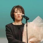 　ギャンブル依存症当事者の自死撲滅に向けた集会で、あいさつする神原充代さん＝２０日午後、大阪市中央区