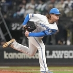 　ロッテ戦で無安打無得点試合を達成した日本ハム・細野＝エスコンフィールド