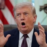 　米ホワイトハウスで話すトランプ大統領＝３月３１日（ロイター＝共同）