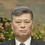 　馬興瑞氏