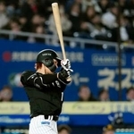 　９回ロッテ２死二、三塁、藤原が右越えにサヨナラの二塁打を放つ＝ＺＯＺＯマリン