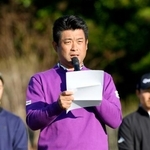 　尾崎将司さんの追悼セレモニーで思い出を語る池田勇太＝８日午前、三重県東建多度ＣＣ名古屋