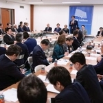 　自民党本部で開かれたイラン情勢に関する関係合同会議＝９日午後、東京・永田町