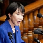 　衆院本会議で就任後初めての所信表明演説をする高市首相＝２４日午後