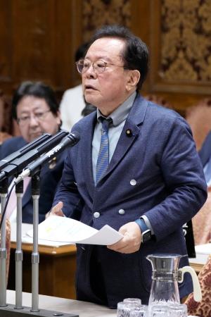 　参院予算委で質問する猪瀬直樹氏（日本維新の会）