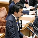 　衆院予算委で質問する浅野哲氏（国民民主党・無所属クラブ）