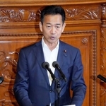 　衆院本会議で代表質問する岡本三成氏（中道改革連合・無所属）