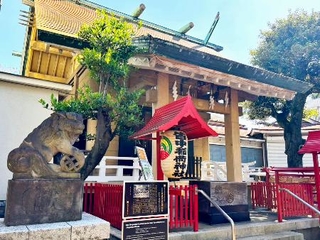 　皆中稲荷神社＝東京都新宿区