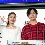　イベントに登場した百田夏菜子（左）と鈴木福＝東京都文京区