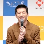 　発表会に登場した山田裕貴＝６日、東京都千代田区