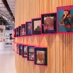 　ＰＬＡＹ！ＭＵＳＥＵＭ「堀内誠一展　ＦＡＳＨＩＯＮ・ＦＡＮＴＡＳＹ・ＦＵＴＵＲＥ」会場写真（撮影：植本一子、（Ｃ）Ｓｅｉｉｃｈｉ　Ｈｏｒｉｕｃｈｉ）（提供写真）