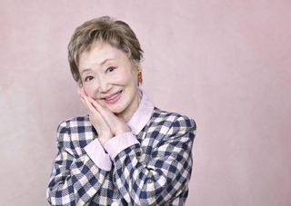 　浜木綿子＝東京都千代田区の帝国劇場