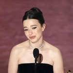 　第９７回米アカデミー賞主演女優賞を受賞したマイキー・マディソン＝３月２日、米ハリウッド（ロイター＝共同）