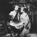 　浜木綿子（右）と春日野八千代