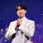 　発表会に登場した宮舘涼太＝３日、東京都品川区