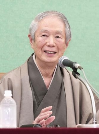 　記者会見する大槻文蔵＝５月３０日、東京・内幸町の日本記者クラブ