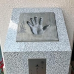 　王貞治さんの手形＝東京都墨田区