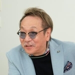 　「新人の頃から『いつかルパンみたいな大きな役を』と思っていた。４０年越しの夢がかなった」と話す堀内賢雄